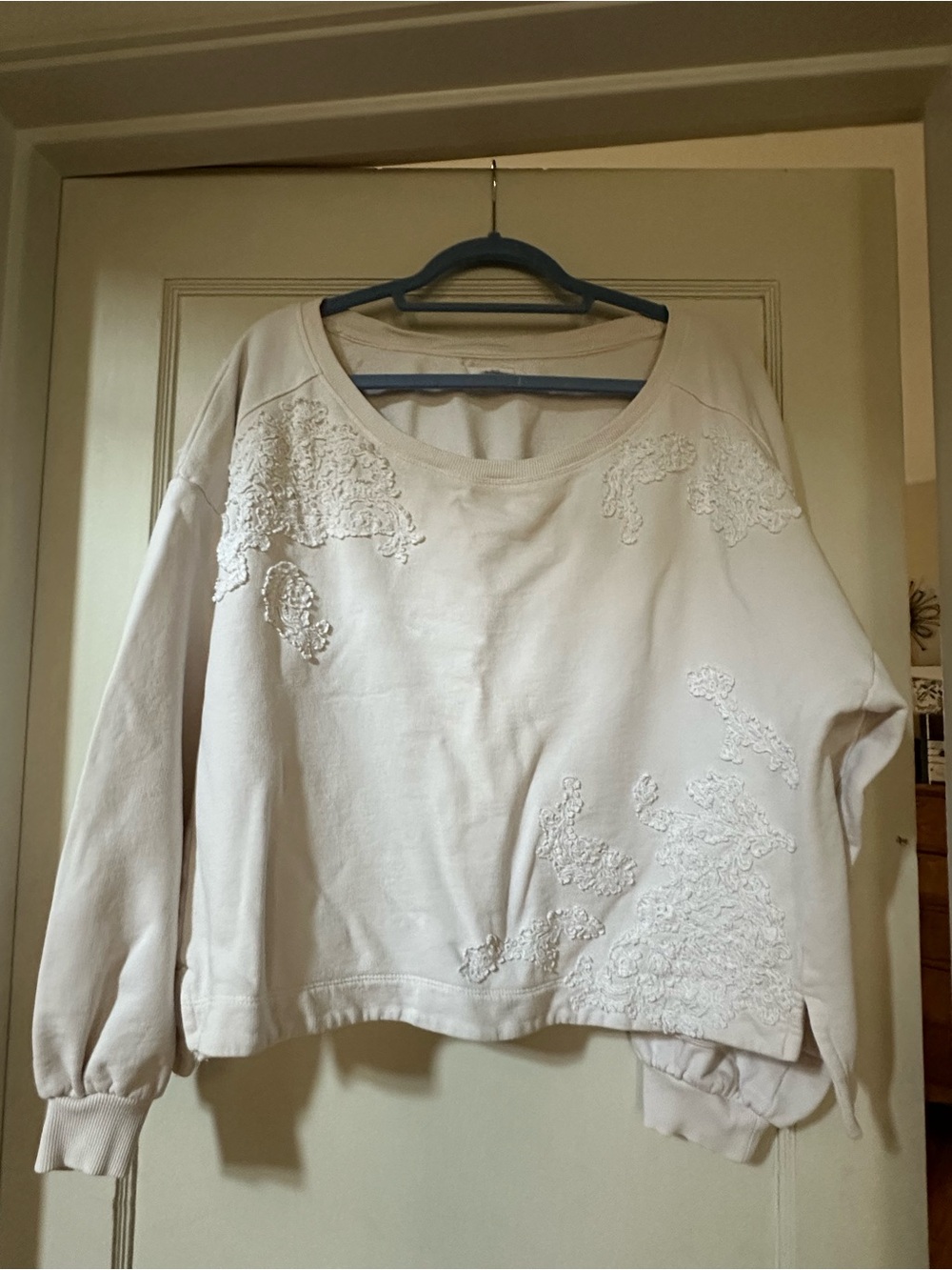 Anthropologie Cream Lace Appliqué Scoop-Neck Sweatshirt